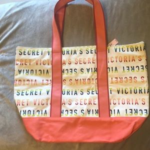🆕Victoria’s Secret multi colored tote